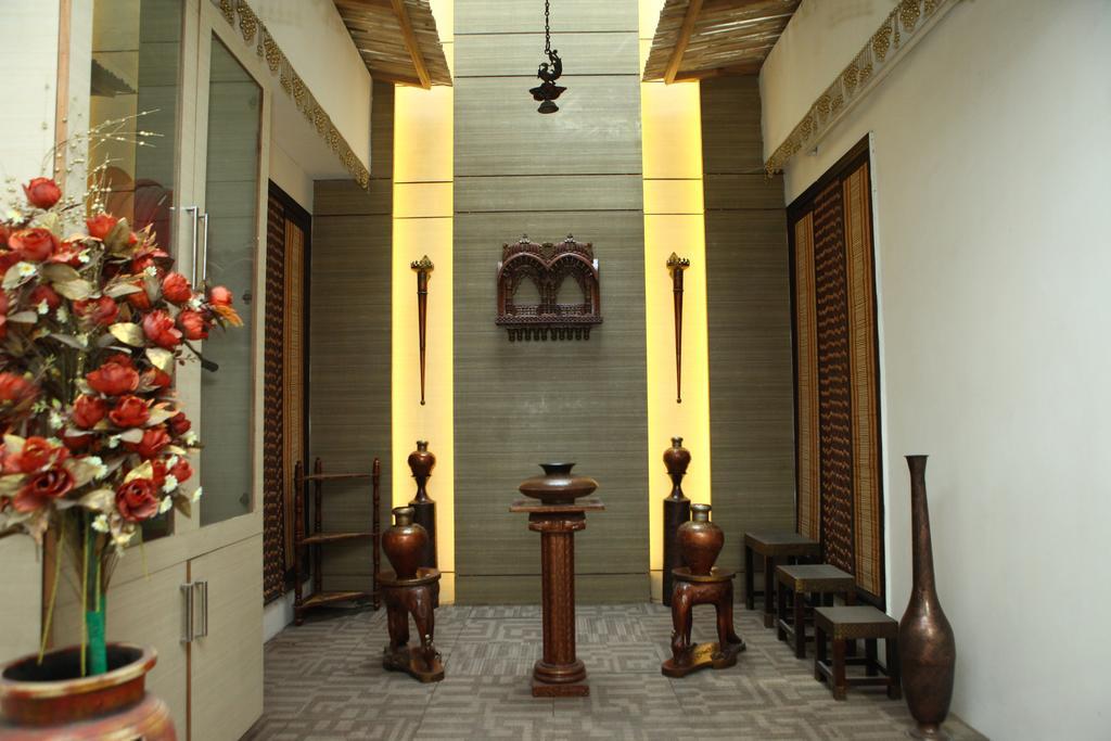 Mini-hôtel Lavish 3*